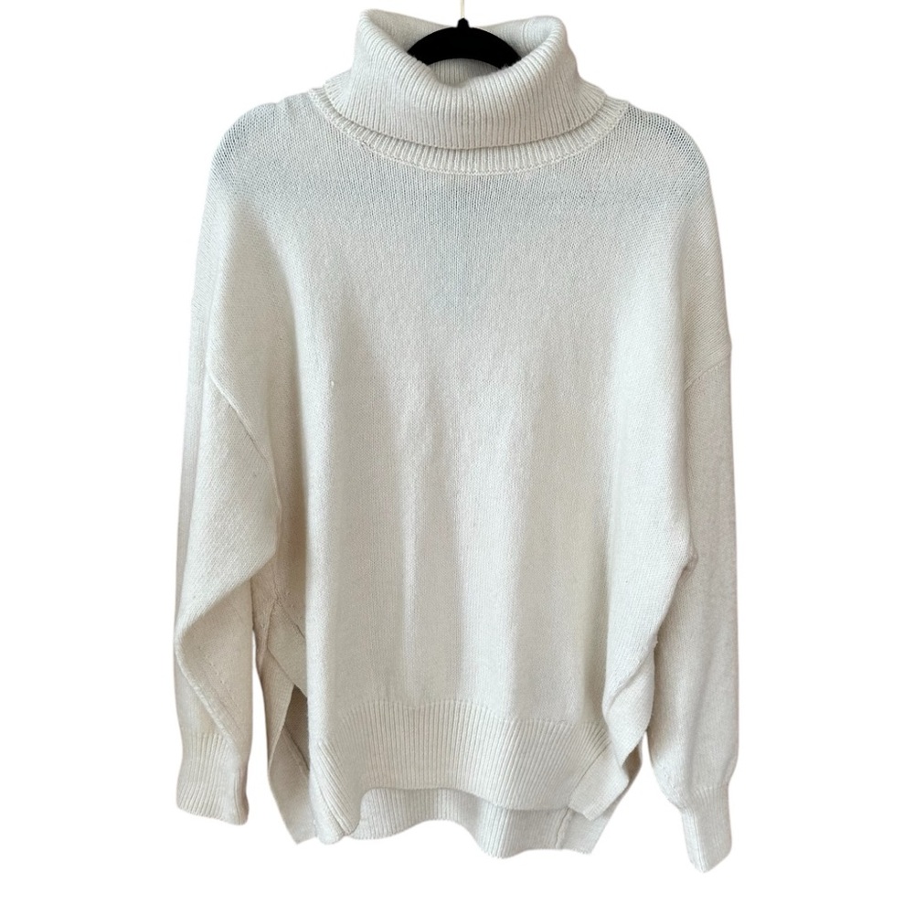 H&M - Oversized White Turtleneck Sweater